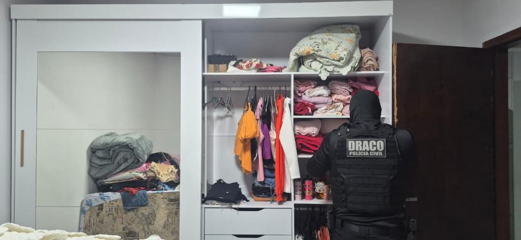 OPERAÇÃO FANTASMA - Polícia Civil desarticula grupo criminoso envolvido em furtos de cargas de soja em fazenda de Sapezal