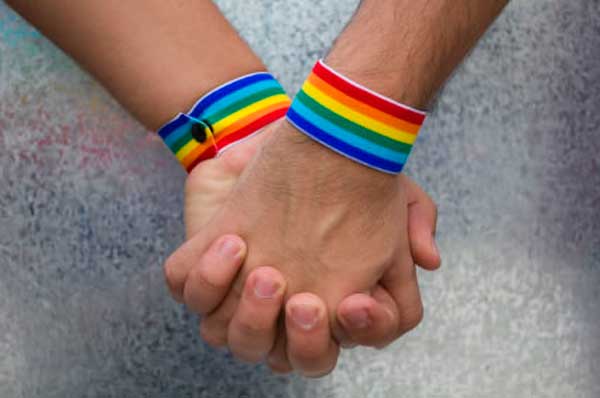 Homossexualidade é genética (e não há “cura”)