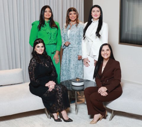 A presidente da BPW Cuiabá, Rubia Ranzani, e as advogadas, coordenadoras do Juris Business, Nathália Meira, Marilza Moreira, Lucélia Noatto e Stela Velter