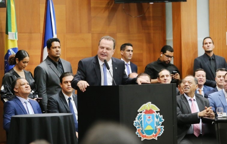 Em cerimônia de posse da Mesa, ALMT registra participação de 600 autoridades mato-grossenses