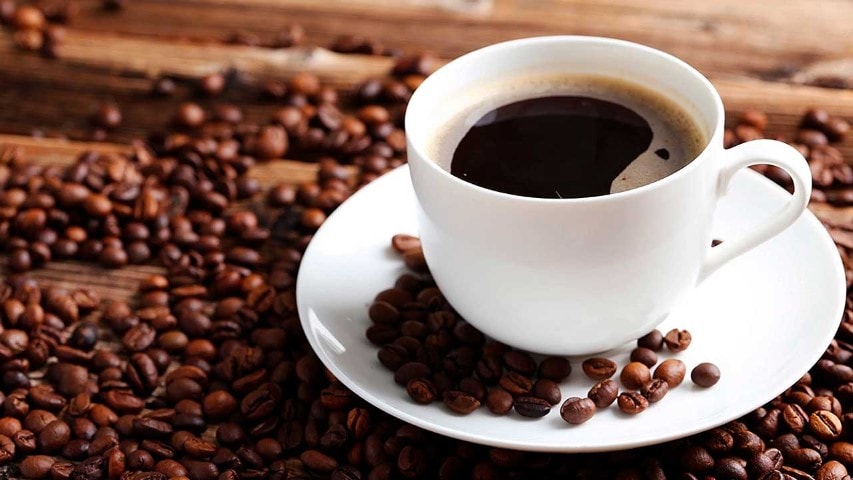 Estudo comprova que o hábito de tomar café pela manhã reduz risco de problemas cardiovasculares