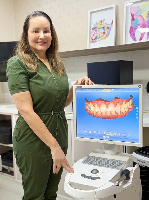Lentes de porcelana transformam sorrisos e devolvem autoestima