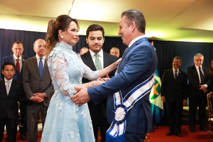 Conheça os secretários que tomaram posse em nova gestão do governo de MT