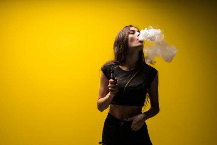 Cigarro eletrônico pode causar também câncer de cabeça e pescoço