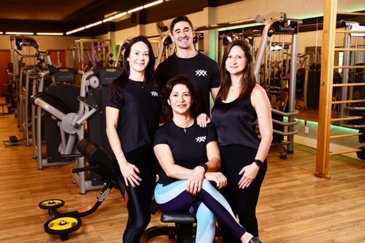 Forte, mulher “vence na vida”, empreende, faz seu nome e consolida família