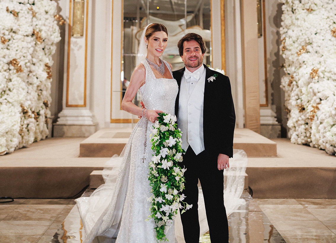 Ivan Rollemberg e Ana Vitoria Maluf casam-se em cerimônia luxuosa no Copacabana Palace
