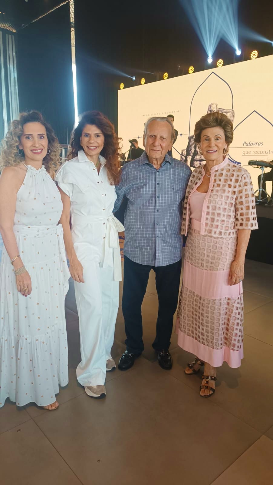 Família de Samir Maluf promoveu almoço em homenagem à sua trajetória e lançou livro sobre sua história.