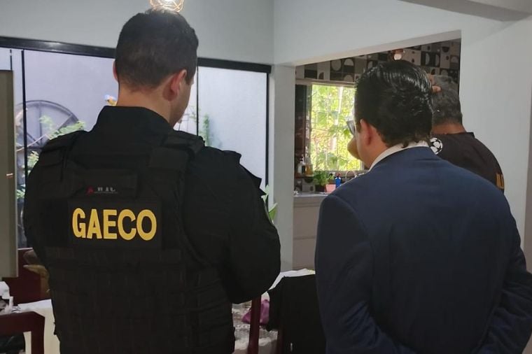 Gaeco cumpre mandados contra 15 vereadores e apura suspeitas ligadas à Câmara de Várzea Grande